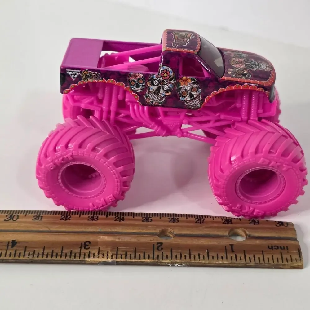 Monster Jam Calavera Pink Sugar Skull BKT Monster Truck Toy
